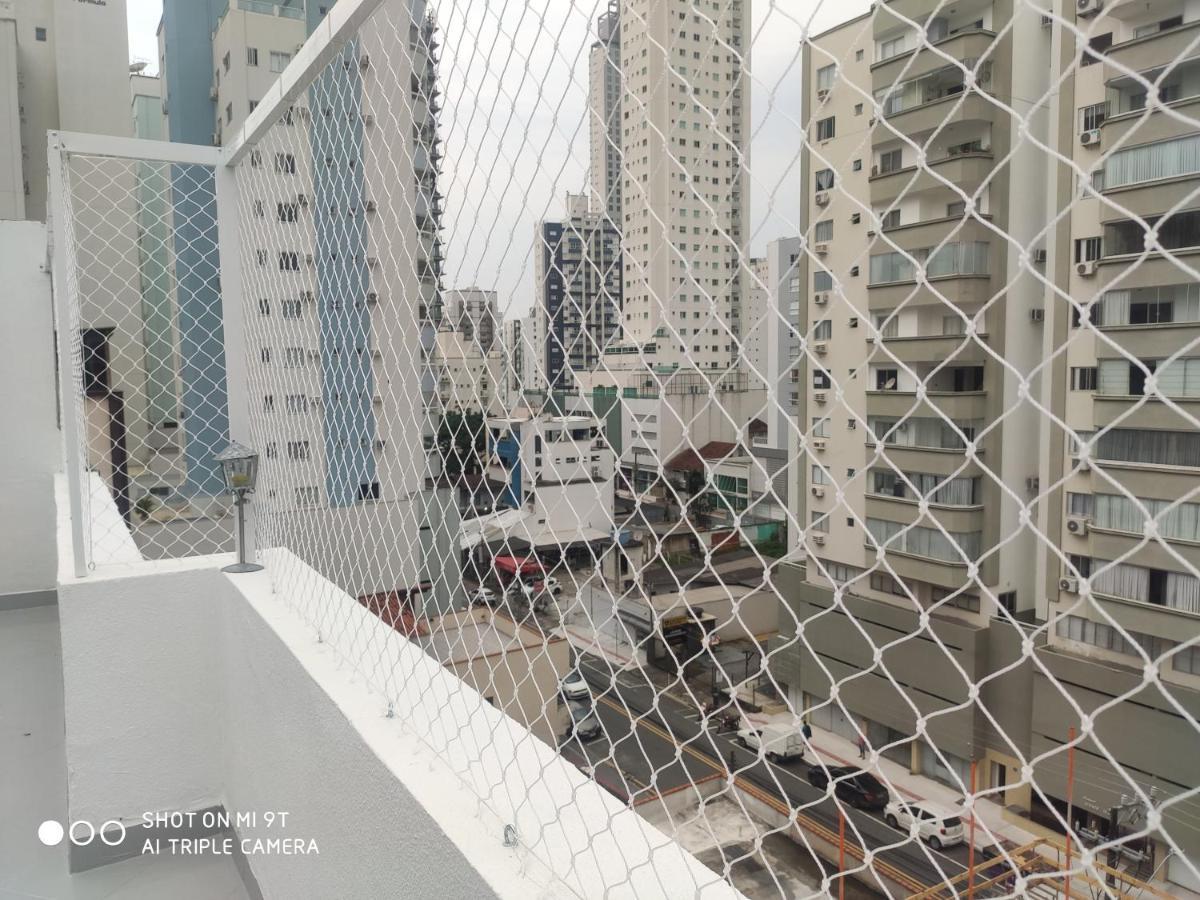 Apartamento Cobertura Em บัลเนอาริโอ กังโบริว ภายนอก รูปภาพ
